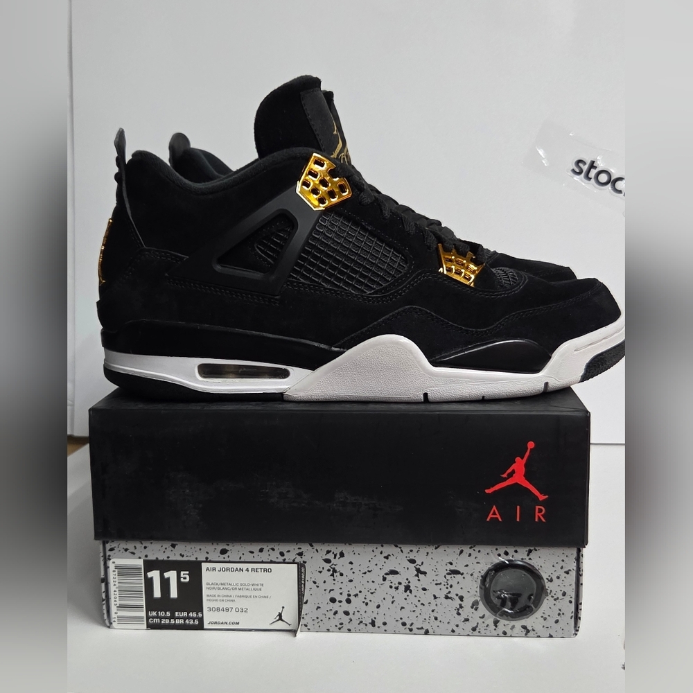 Jordan 4 Retro Royalty 2017 Size 11.5 Pre-Owned 308497-032 Black Gold - Picture 14 of 15